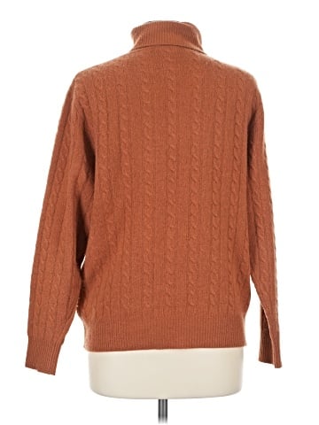 Neiman Marcus Cashmere Pullover Sweater (view 2)