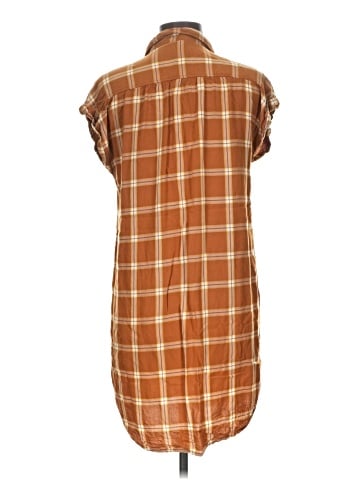 Old Navy Casual Dress (view 2)
