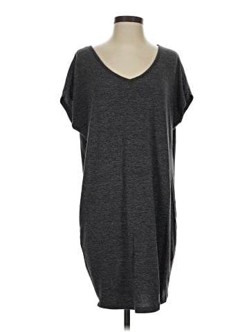 Old Navy Casual Dress (view 1)