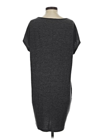 Old Navy Casual Dress (view 2)