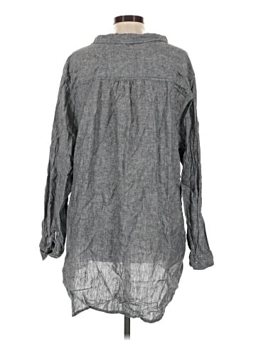 Tahari 3/4 Sleeve Blouse (view 2)