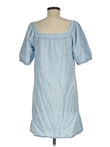 Old Navy Casual Dress (view 2)