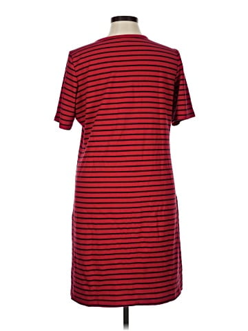 Old Navy Casual Dress (view 2)