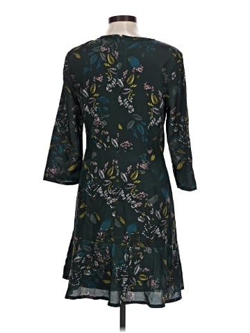 Banana Republic Casual Dress (view 2)