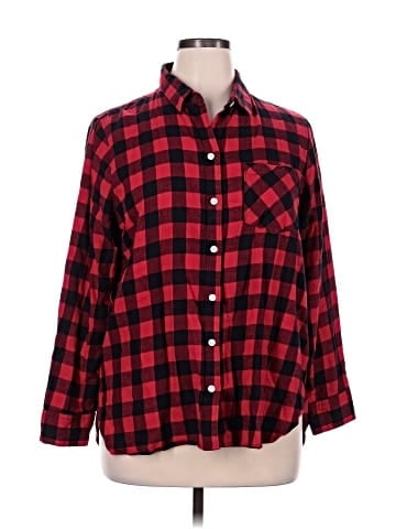 Old Navy Long Sleeve Button-Down Shirt (view 1)
