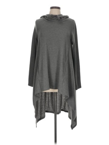 LOGO by Lori Goldstein Poncho (view 1)