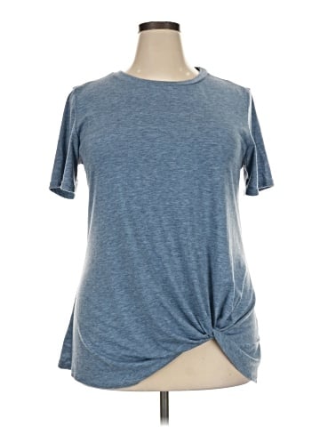 Yidarton Short Sleeve T-Shirt (view 1)