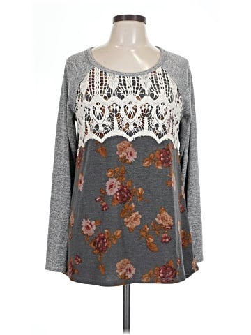 Maurices Long Sleeve T-Shirt (view 1)