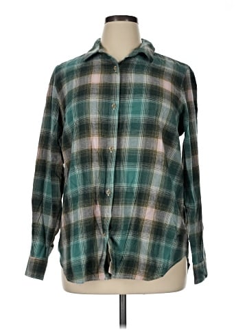 Old Navy Long Sleeve Button-Down Shirt (view 1)