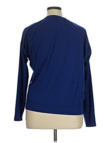lucy Long Sleeve Henley (view 2)