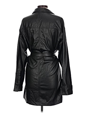 Abercrombie & Fitch Trenchcoat (view 2)