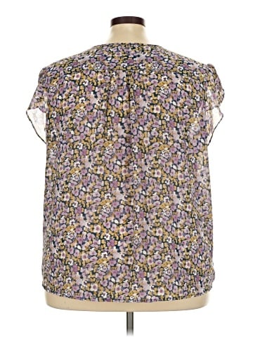 Monday Fun Sleeveless Blouse (view 2)