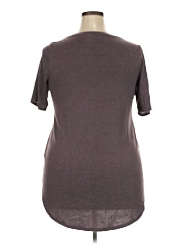 24/7 Maurices 3/4 Sleeve T-Shirt (view 2)