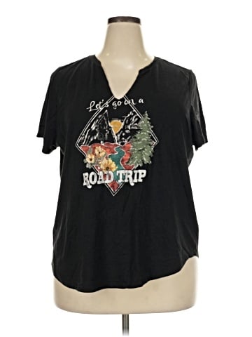 Maurices Short Sleeve T-Shirt (view 1)