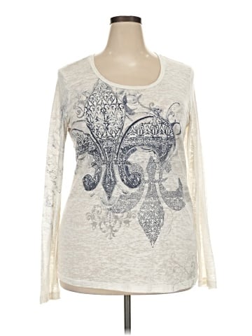 Maurices Long Sleeve T-Shirt (view 1)
