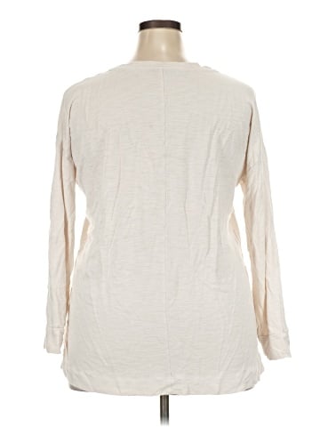 Ann Taylor LOFT 3/4 Sleeve T-Shirt (view 2)