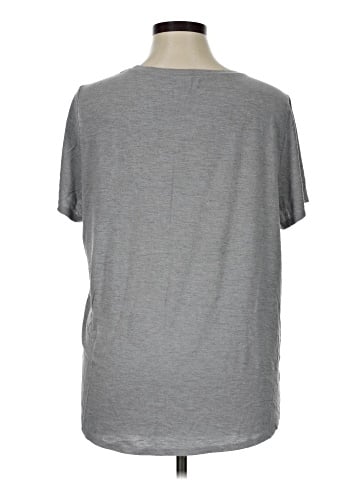 Maurices Short Sleeve T-Shirt (view 2)