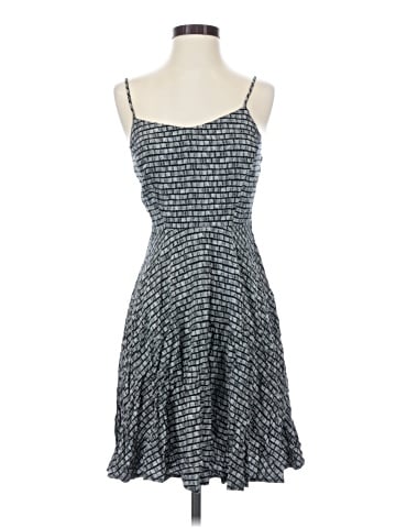 Old Navy Casual Dress (view 1)