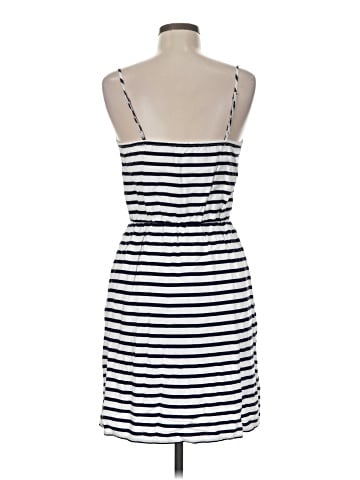Old Navy Casual Dress (view 2)