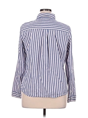 Croft & Barrow Long Sleeve Button-Down Shirt (view 2)