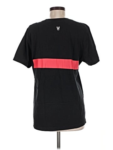 Nike Short Sleeve T-Shirt (view 2)