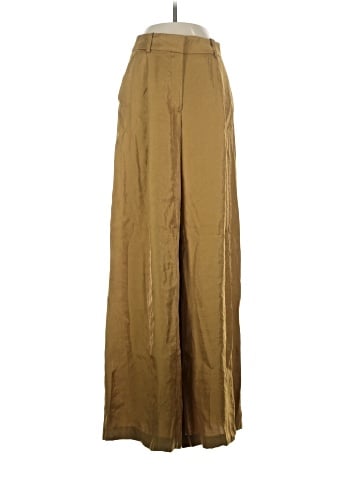 Zara Khakis (view 1)