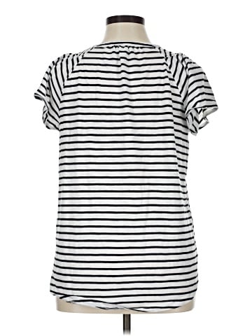Liz Claiborne Short Sleeve T-Shirt (view 2)