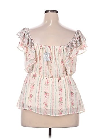 Torrid Short Sleeve Blouse (view 2)