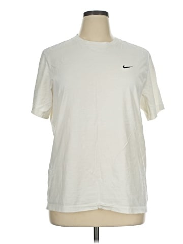 Nike Short Sleeve T-Shirt (view 1)