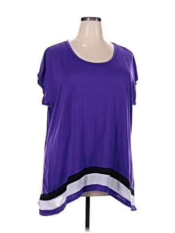 Jessica Simpson Short Sleeve T-Shirt (view 1)