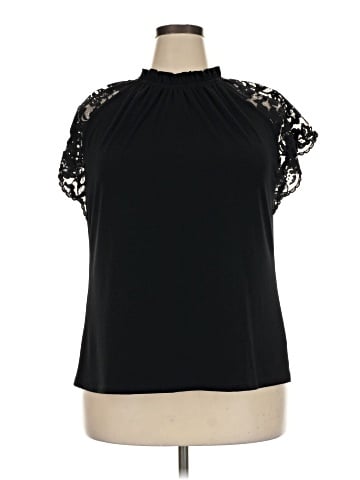 Worthington Sleeveless Blouse (view 1)