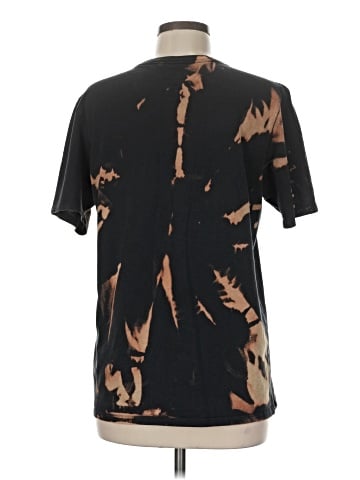 Nike Short Sleeve T-Shirt (view 2)