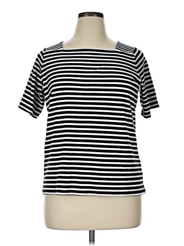 Croft & Barrow Short Sleeve T-Shirt (view 1)