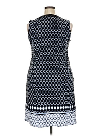 Croft & Barrow Casual Dress (view 2)