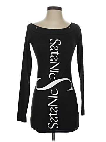 Unbranded Long Sleeve T-Shirt (view 1)