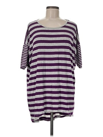 Lularoe 3/4 Sleeve T-Shirt (view 1)