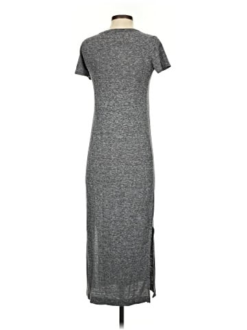 Old Navy Casual Dress (view 2)