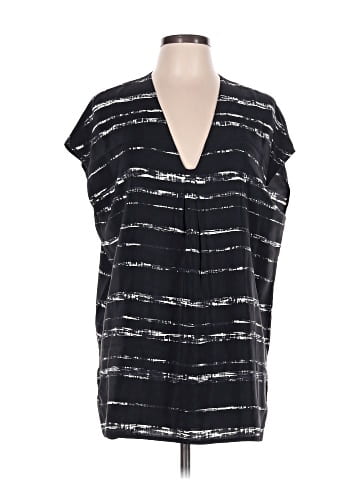 Vince. Sleeveless T-Shirt (view 1)