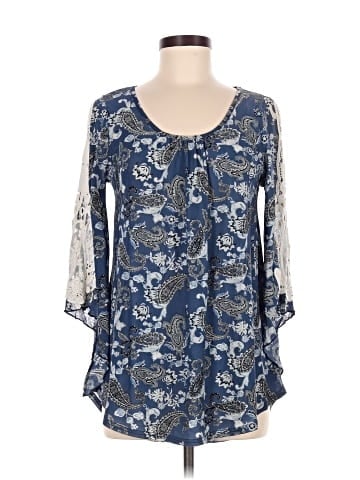 Ember 3/4 Sleeve Blouse (view 1)