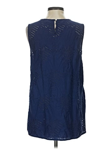 Vineyard Vines Sleeveless Top (view 2)