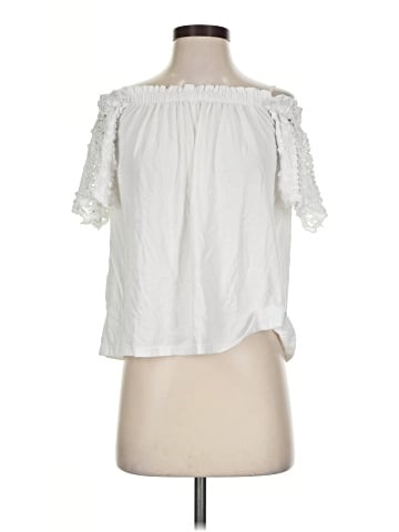 Lilly Pulitzer Short Sleeve Blouse (view 1)