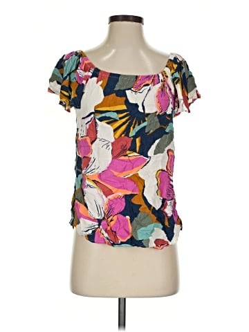 Tribal Short Sleeve Blouse (view 1)