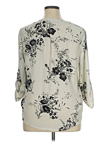Maurices 3/4 Sleeve Blouse (view 2)