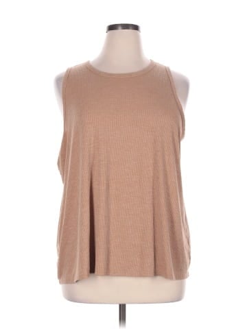 Old Navy Sleeveless T-Shirt (view 1)