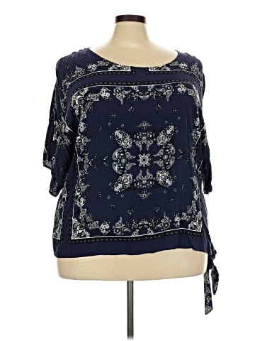 Melissa Paige 3/4 Sleeve Blouse (view 1)