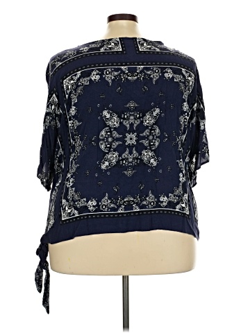 Melissa Paige 3/4 Sleeve Blouse (view 2)