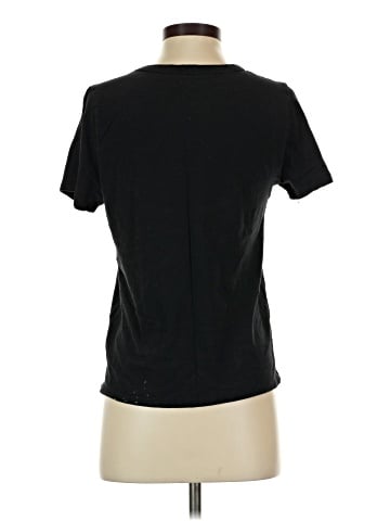 Old Navy Short Sleeve T-Shirt (view 2)
