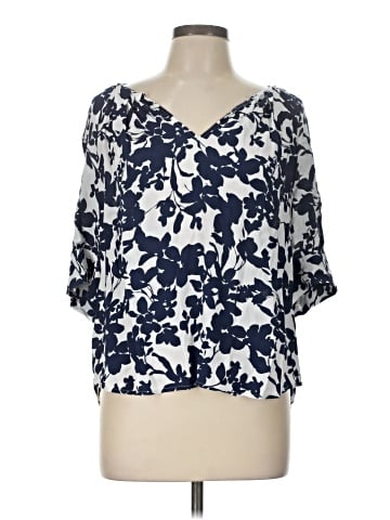 Ann Taylor LOFT 3/4 Sleeve T-Shirt (view 1)