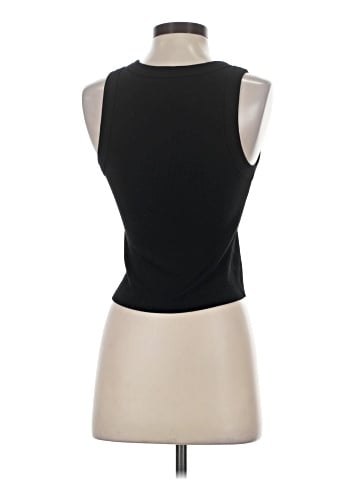 Old Navy Sleeveless T-Shirt (view 2)