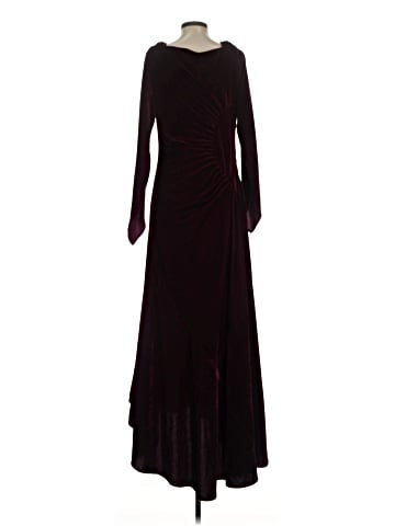 The Pyramid Collection Cocktail Dress (view 2)